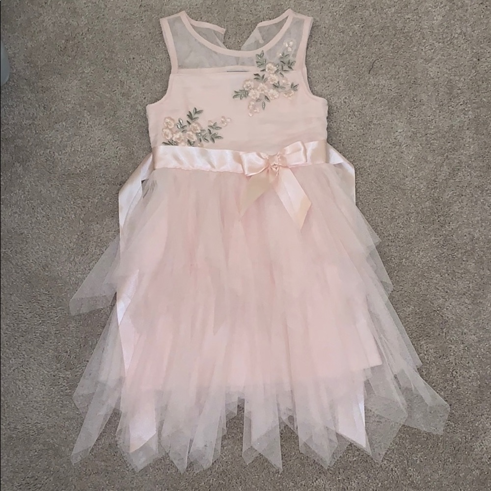 Little girl’s Spring Dress